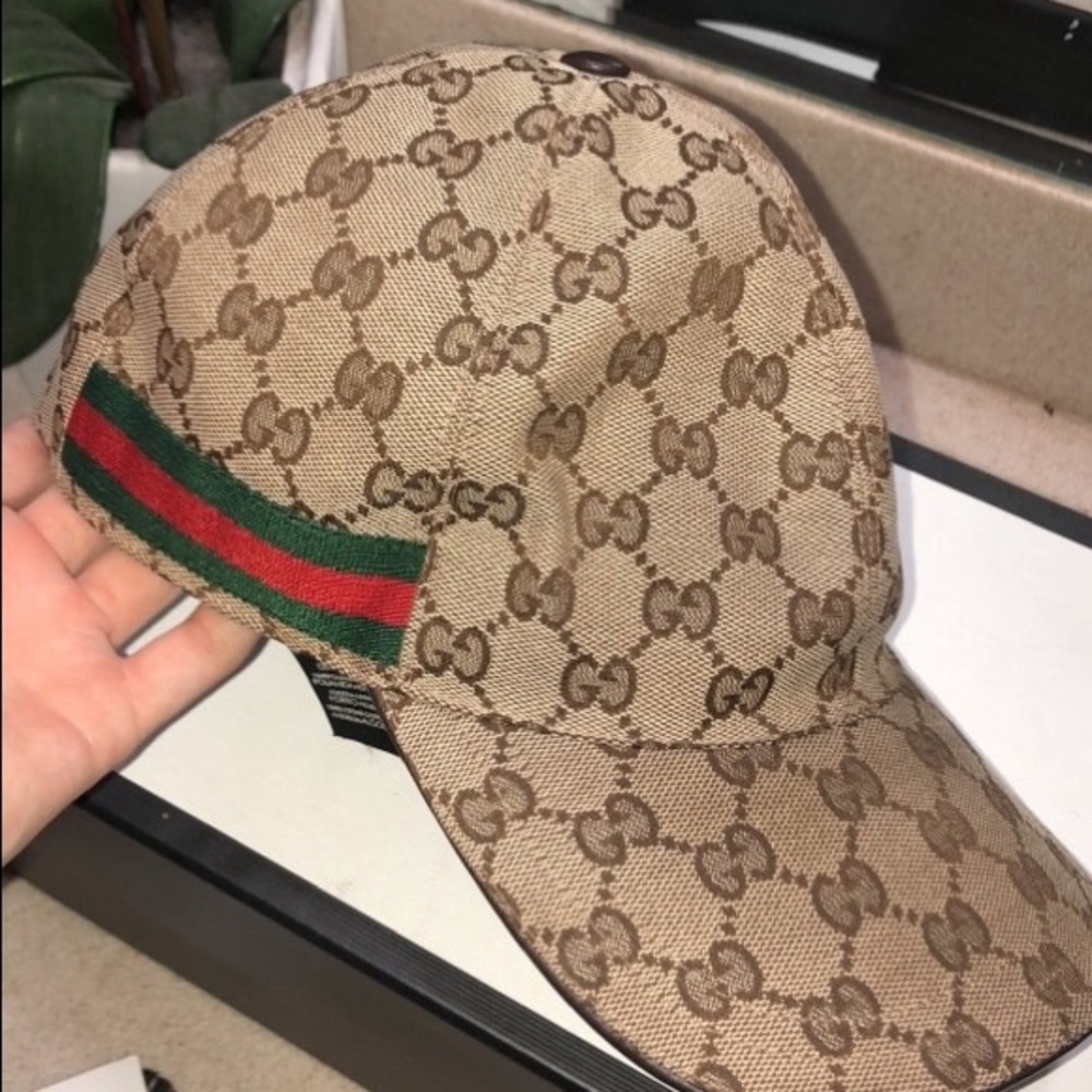 Gucci hat - Picture 1 of 8